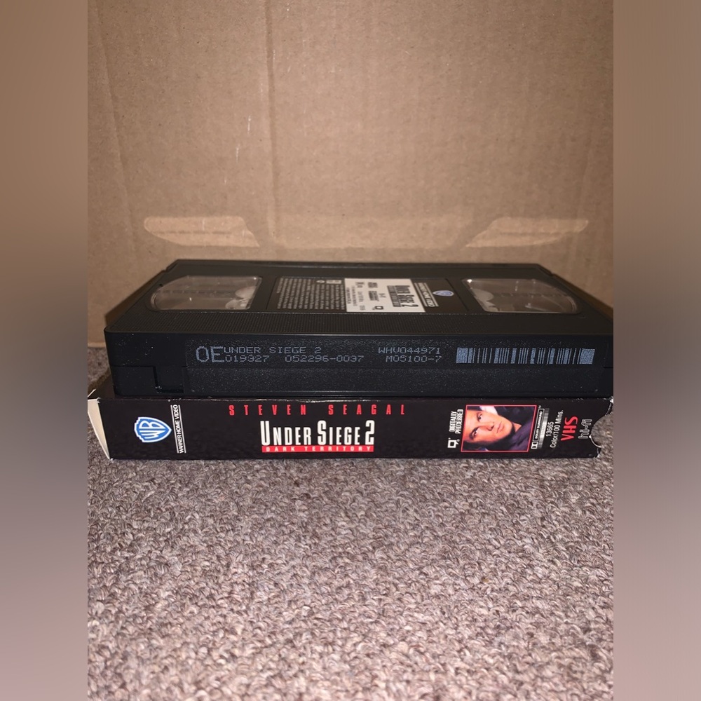 ~6/$10 MOVIES VHS/DVDS~ Under Siege 2 VHS Tape 1995 Rated R 100 Minutes - Picture 5 of 5